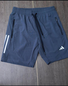 ADIDAS BASIC SHORTS.