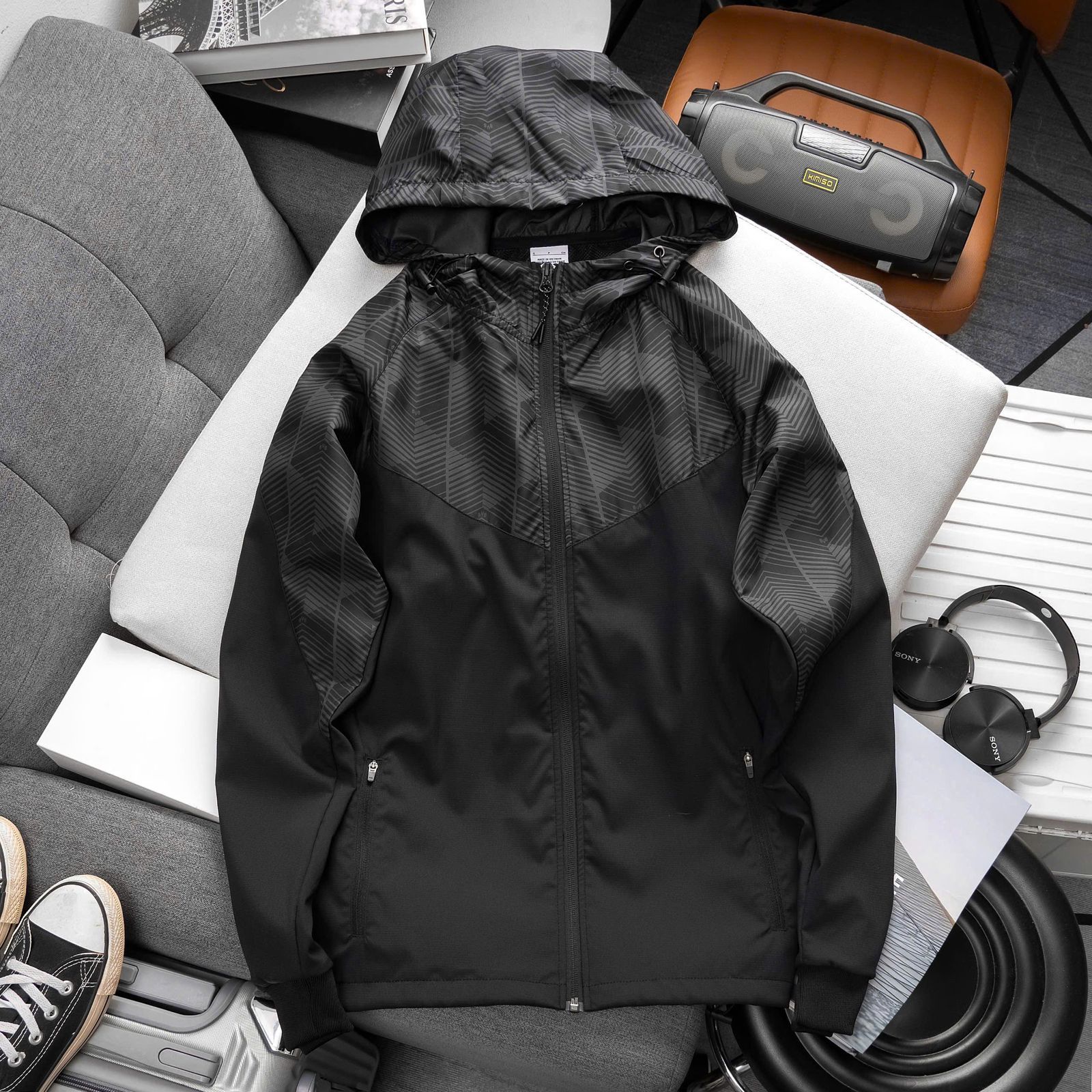 PLAIN 2 LAYERED JACKETS.