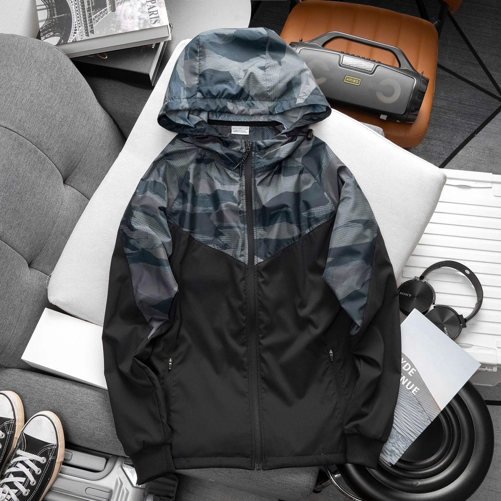 PLAIN 2 LAYERED JACKETS.