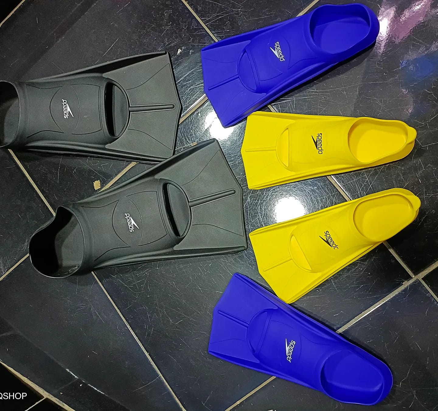 Long and short Swimming fins